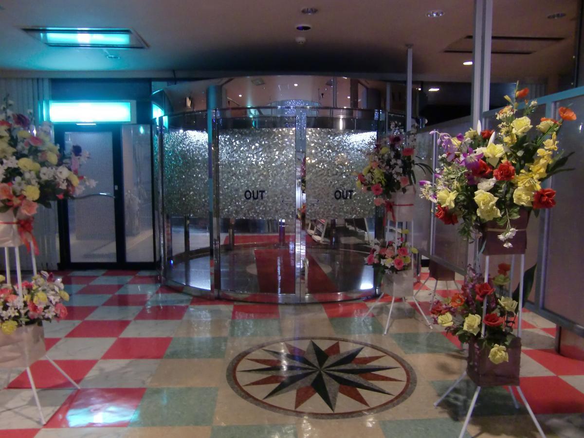 Golf Nirasaki Inter (Adults Only) Hotel Exterior photo